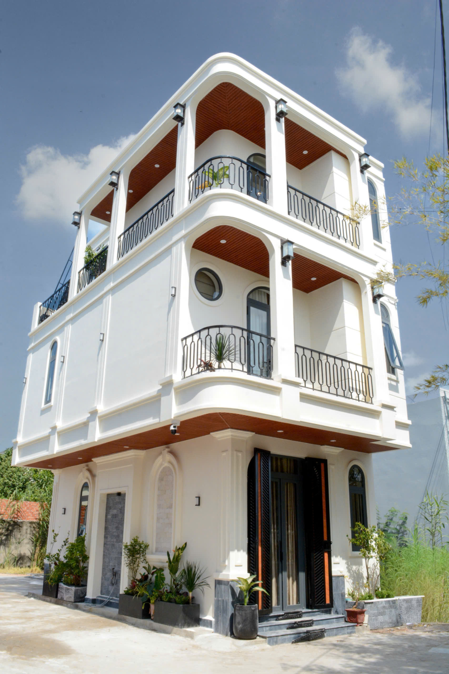 THI CÔNG  NỘI THẤT NHÀ PHỐ ANH HOÀNG - CẦN THƠ