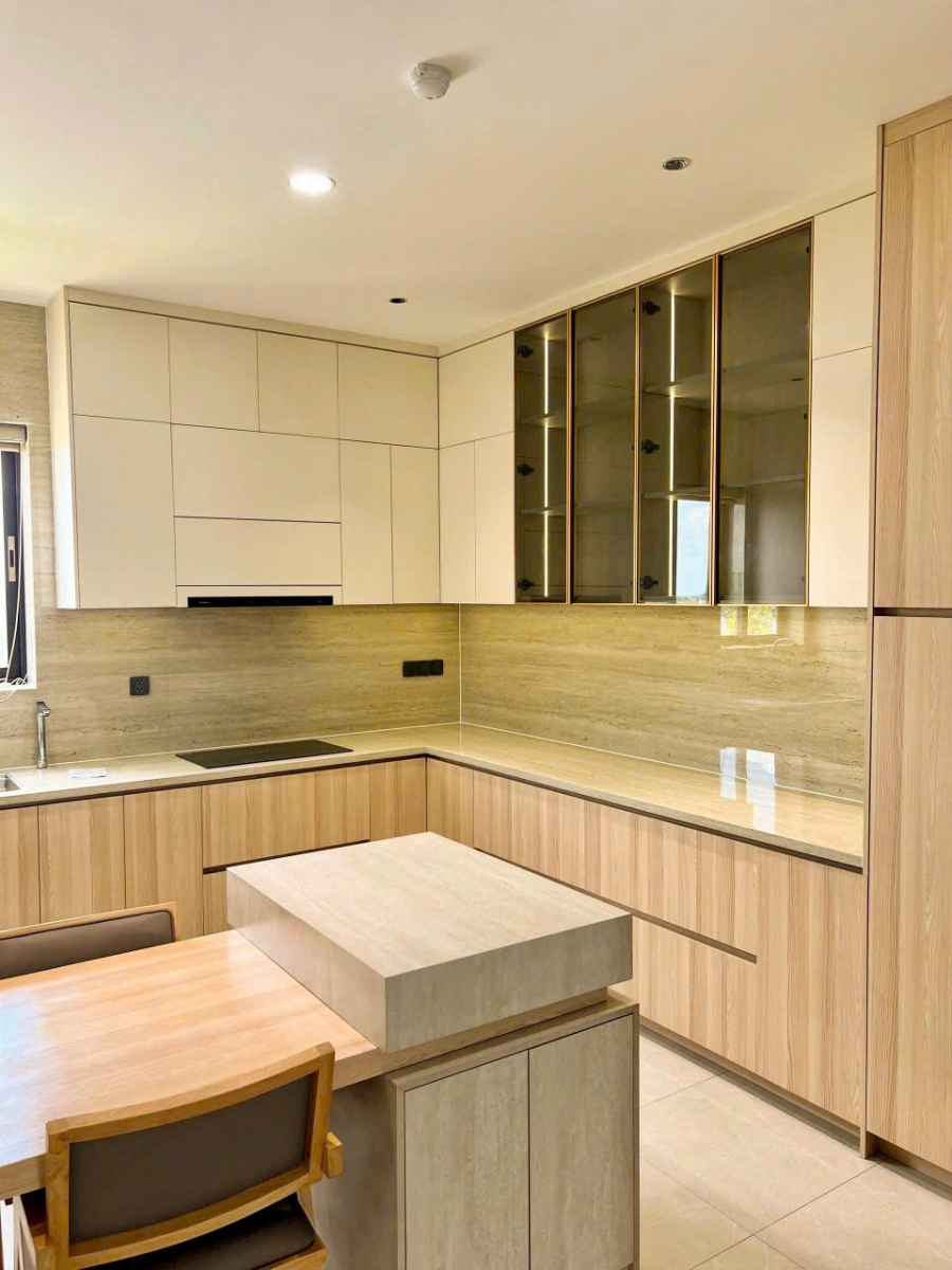 THIẾT KẾ THI CÔNG NỘI THẤT TOÀ NHÀ VĂN PHÒNG - CẦN THƠ