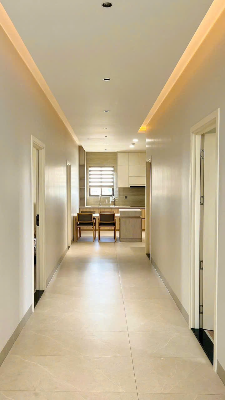 THIẾT KẾ THI CÔNG NỘI THẤT TOÀ NHÀ VĂN PHÒNG - CẦN THƠ